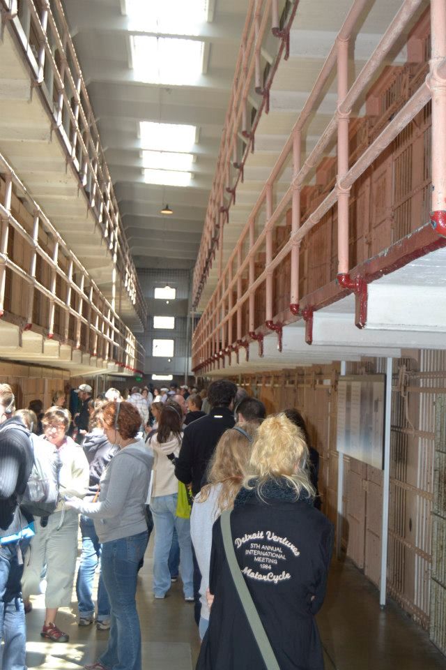Marie og Katrine på Alcatraz