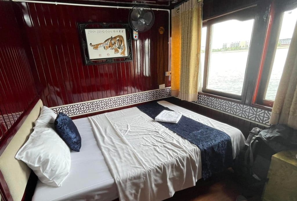 Ha Long Bay. Min kahyt