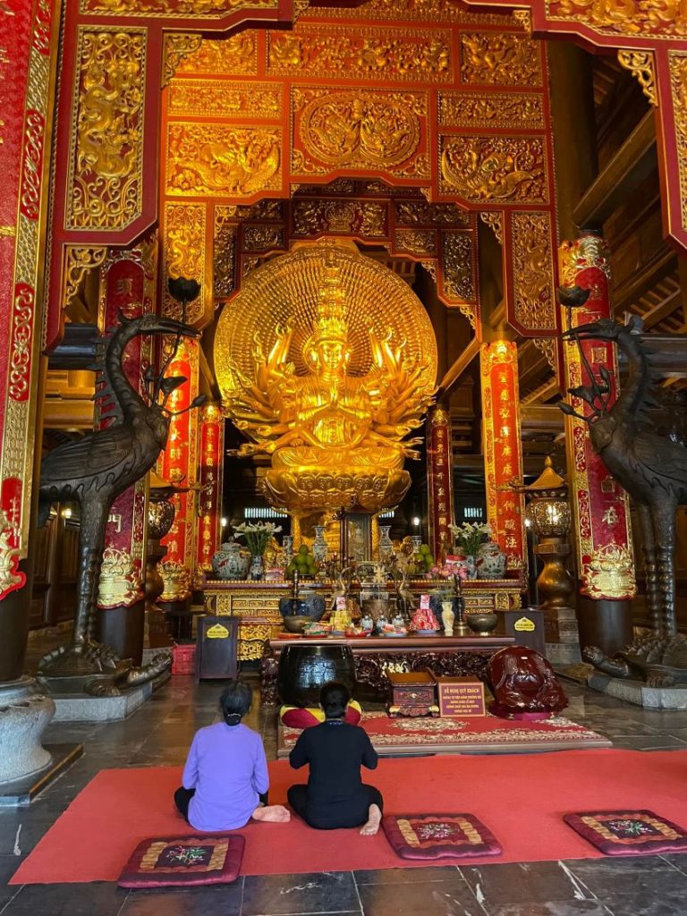 Bai Dinh Templerne i Ninh Binh