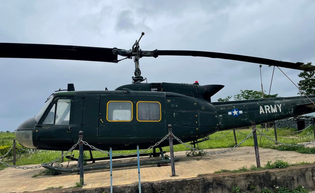6 steder du skal opleve i det nordlige Vietnam. Den amerikanske luftbase. Billedet viser en helikopter fra basen