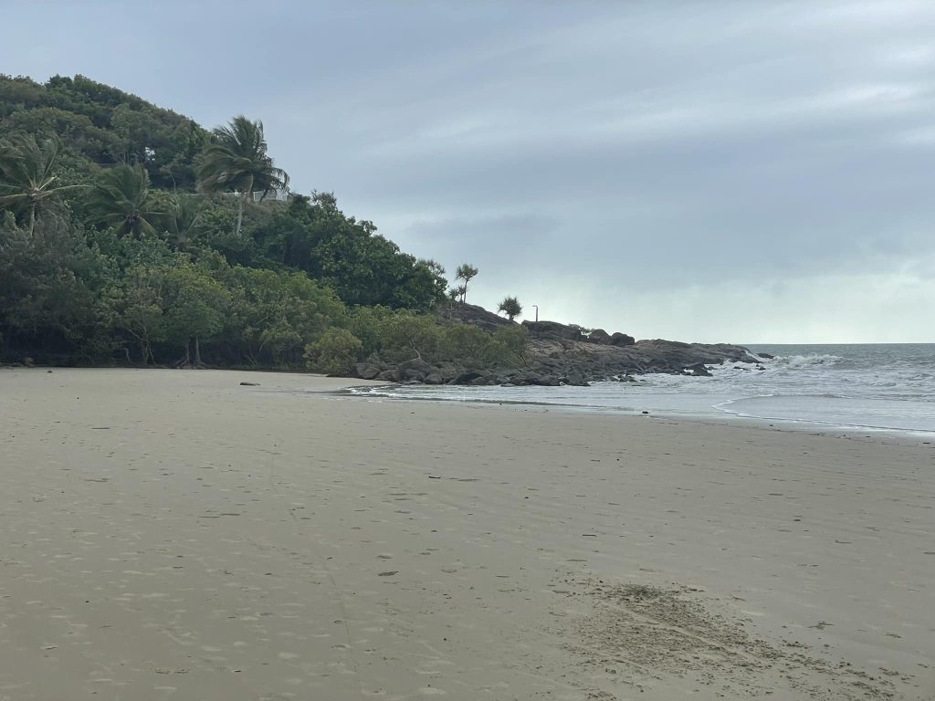 4 mile beach ved Cairns, Australien