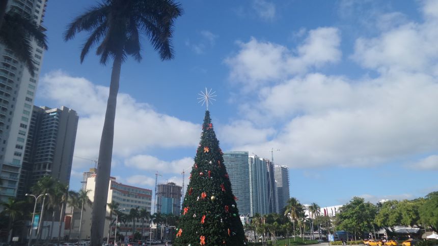 kæmpe Plastik juletræ i Miami, Florida