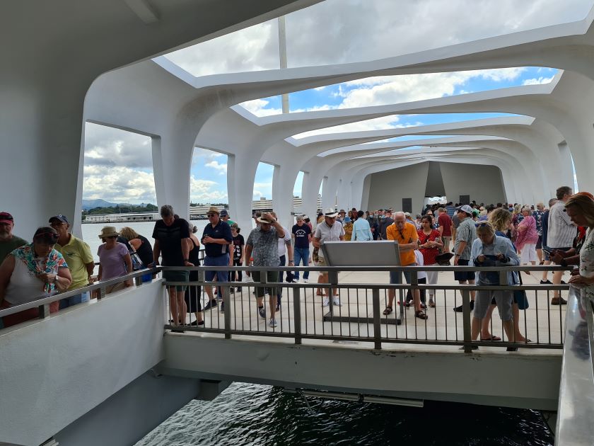 Inde i USS Arizona Memorial. Honolulu og Pearl Harbor