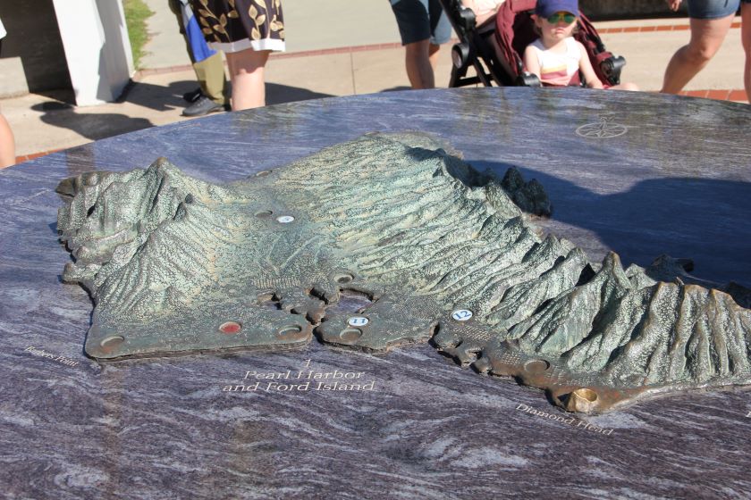Honolulu og Pearl Harbor. 3D model af Oahu.