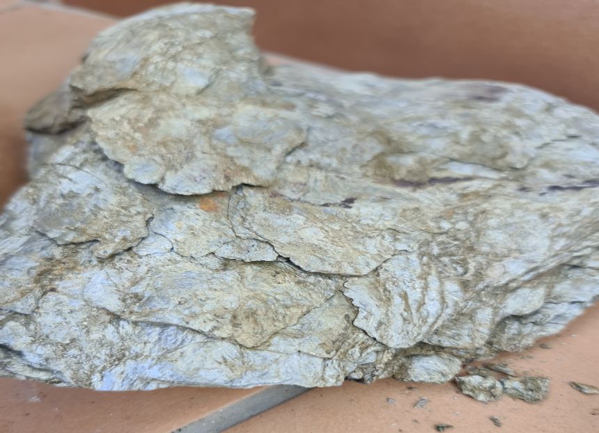 Rejseblog. Vera Playa, Almeria, Spanien – Vores hverdag under solen. Billeder af sten med mineraler