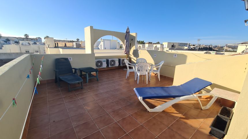 Rejseblog. Vera Playa, Almeria, Spanien – Vores hverdag under solen. Tagterrassen
