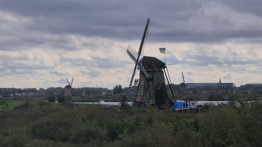 Holland – landet der altid finder løsninger. Mølle ved Kinderdijk