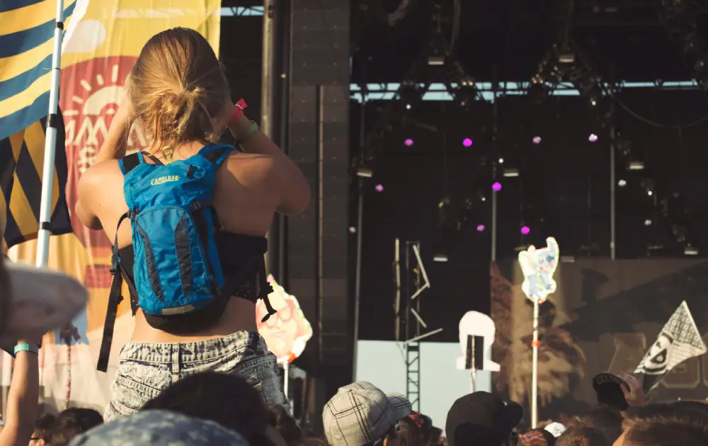 hydration pack for festivals