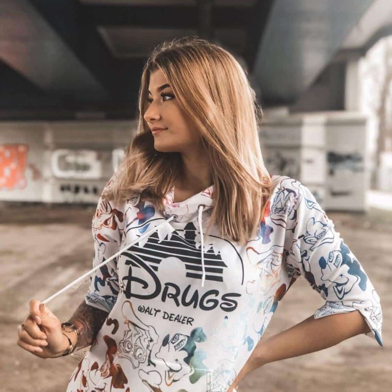 walt dealer dress