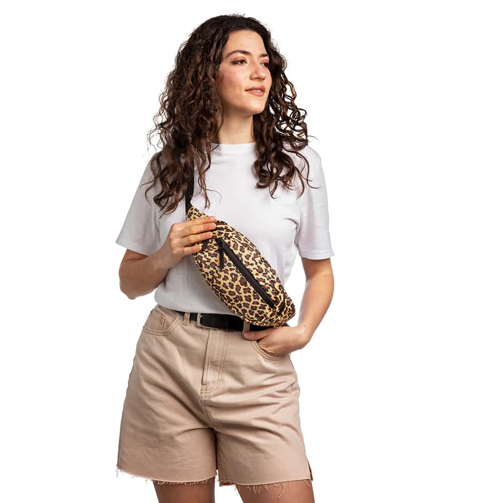 Yucka fanny pack premium panterprint