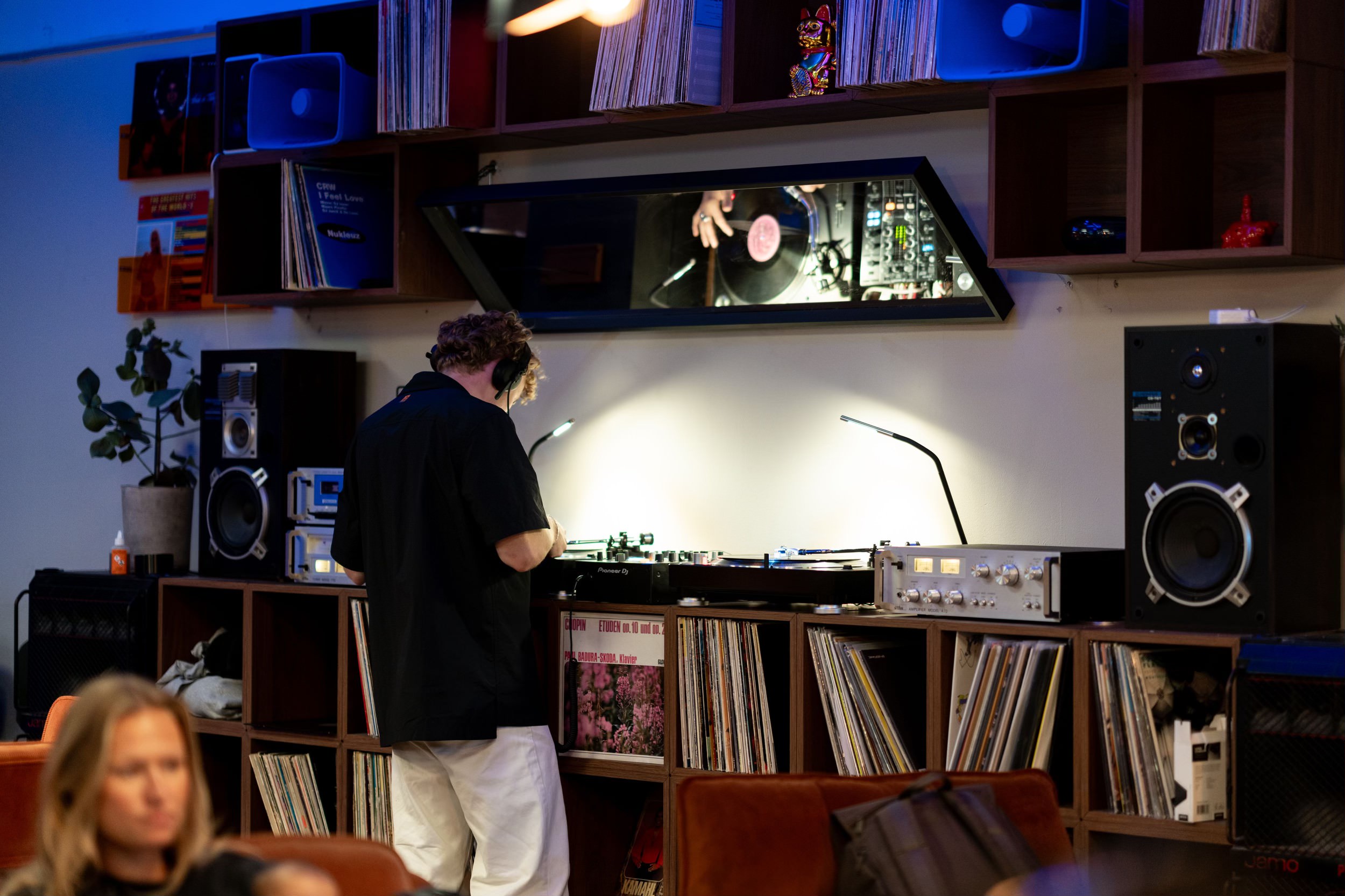 The vinyl bar jazz kizza serves music, coffee and tasty protein shakes