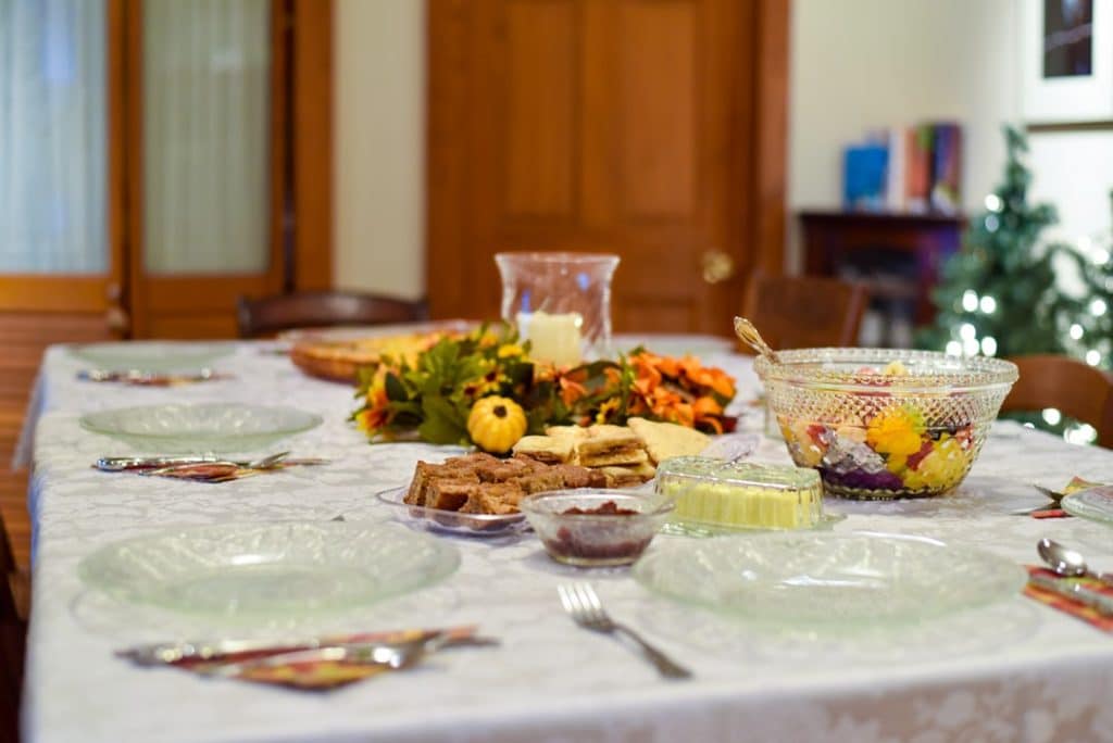 Photo Breakfast table