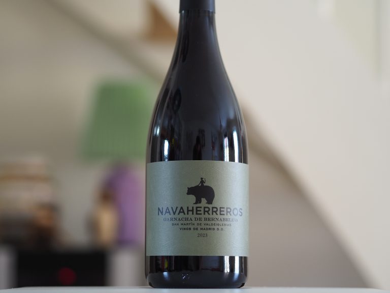 FRISKHED OG FRUGTFORNEMMELSER