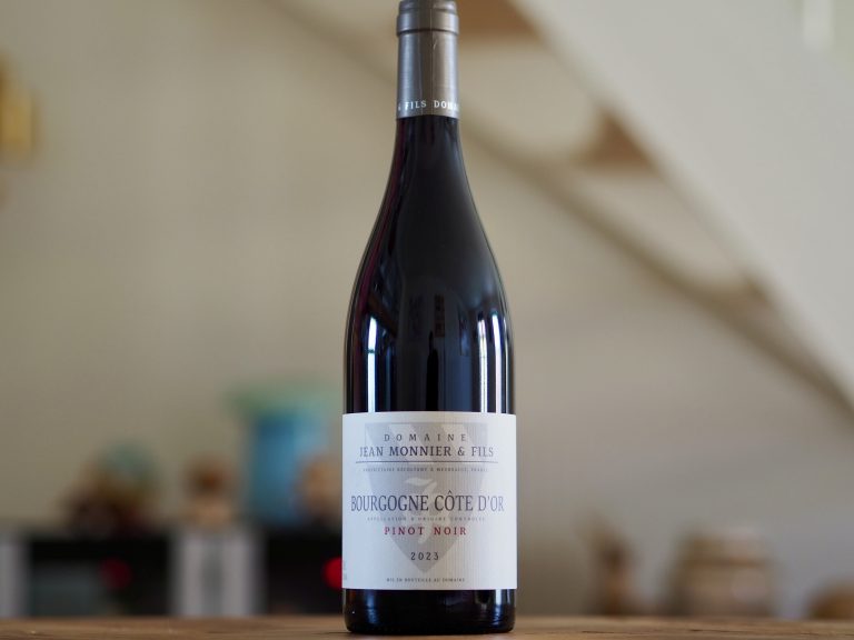 JEAN MONNIER BOURGOGNE PINOT NOIR COTE D’OR 2023