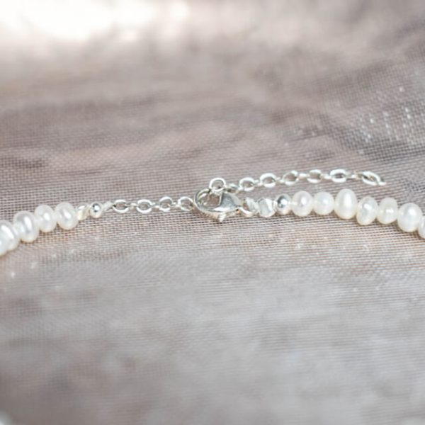 Perlenarmband - mit kleinen echten Perlen für die Hochzeit – Bild 4