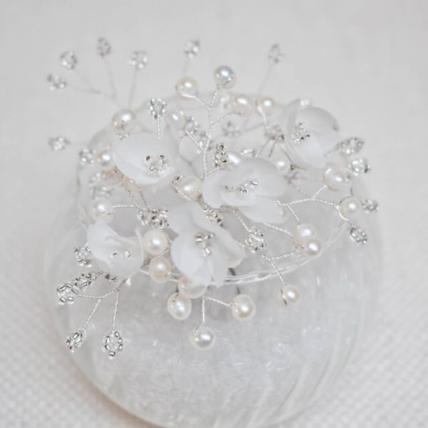 JOSEPHINE Seidenblumen Fascinator Ivory – Gold o. Silber – Bild 8