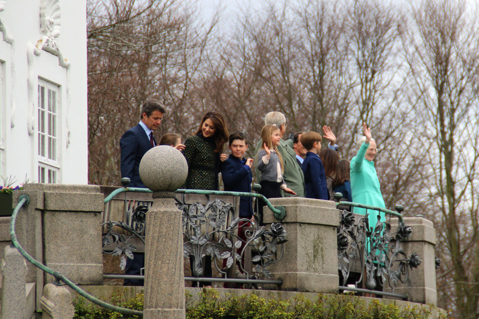 Королева Дании Маргрете II и ее семья на праздновании ее дня рождения 