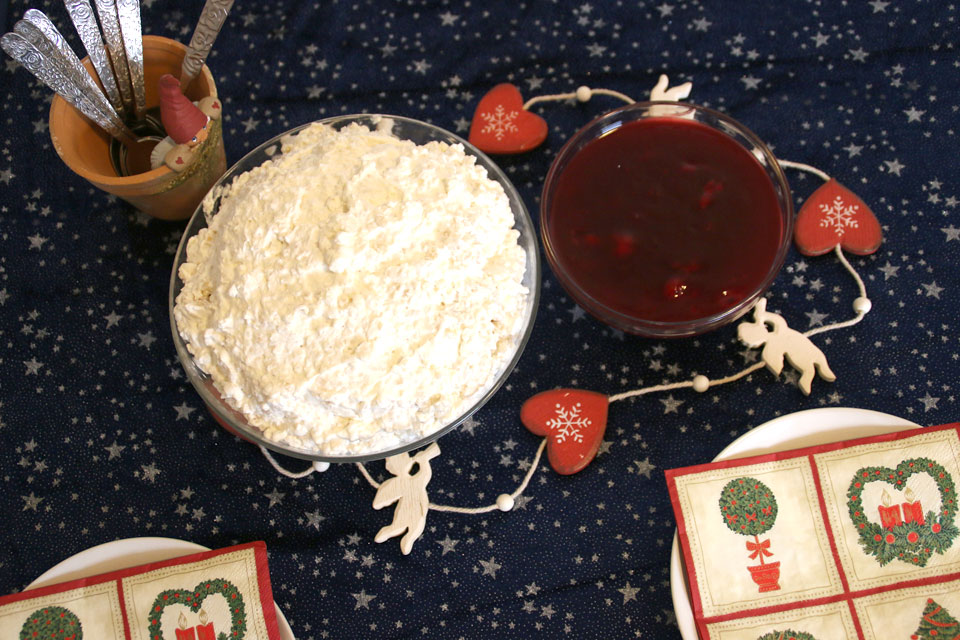 Рисаламанде с вишневым соусом на рождество Рисаламанде с вишневым соусом на рождество