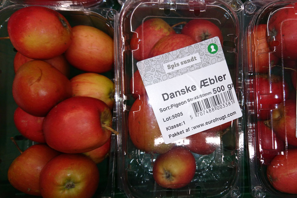 Сорта яблок в магазинах Дании: Пиджеон (Pigeon)