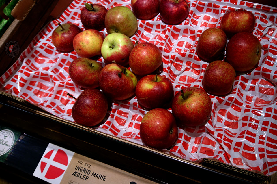 Сорта яблок в магазинах Дании Ингрид Мария - Ingrid Marie