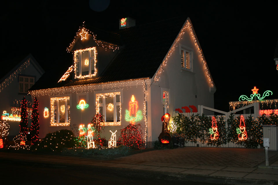 Самая наряженная рождественская улица в Дании Hinnerup Fredensgade