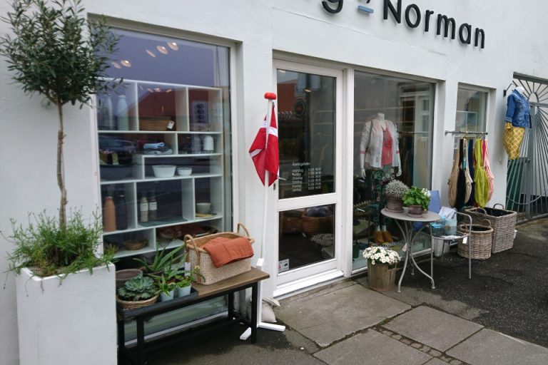 Флаг Дании Даннеброг, Dannebrog - Flora Passionis