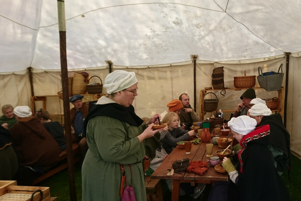 Средневековый фестиваль в монастыре Витскол 13окт. 2019, Дания