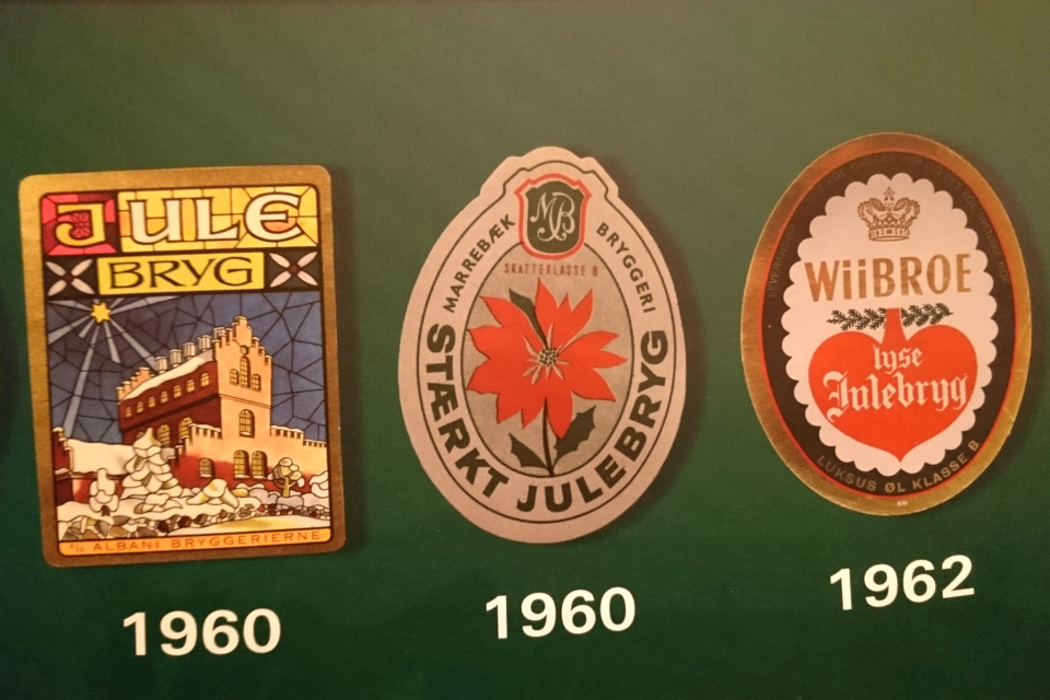 Логотип рождественского пива 1960 года с изображением пуансетии, Дания