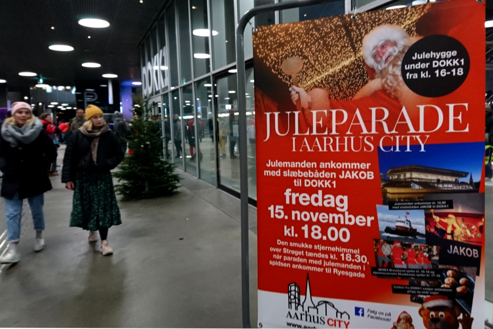Рекламный щит "Рождественского парада в Орхусе 2019"