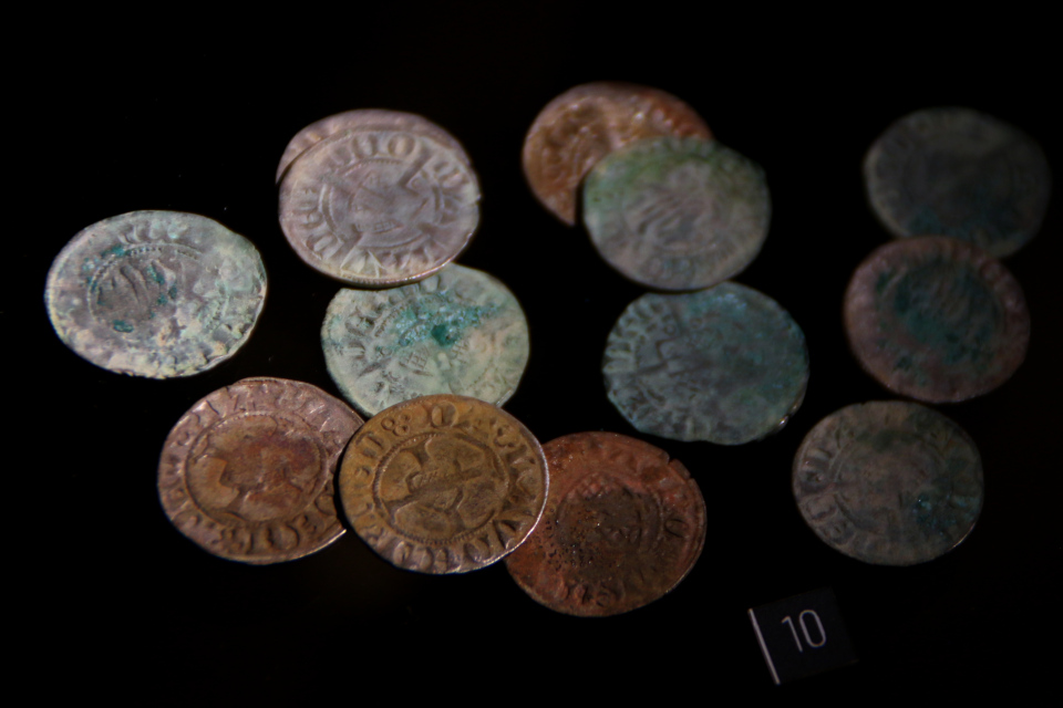 Клад монет Урхой 14 век, музей Вайле, Дания. Фото 12 нояб. 2020