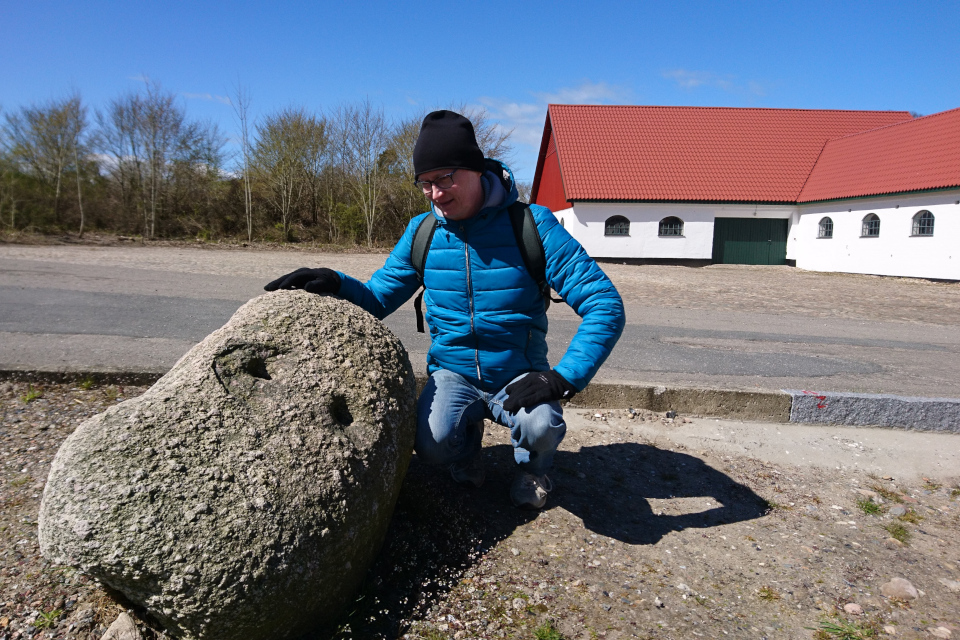 Колотый камень. Поместье Майлгорд (Meilgaard gods). 25 апр. 2021, Глесборг, Дания