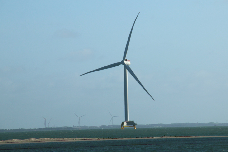 Ветряные мельницы, Тюборён (Thyborøn), Дания. Фото 25 сент. 2021