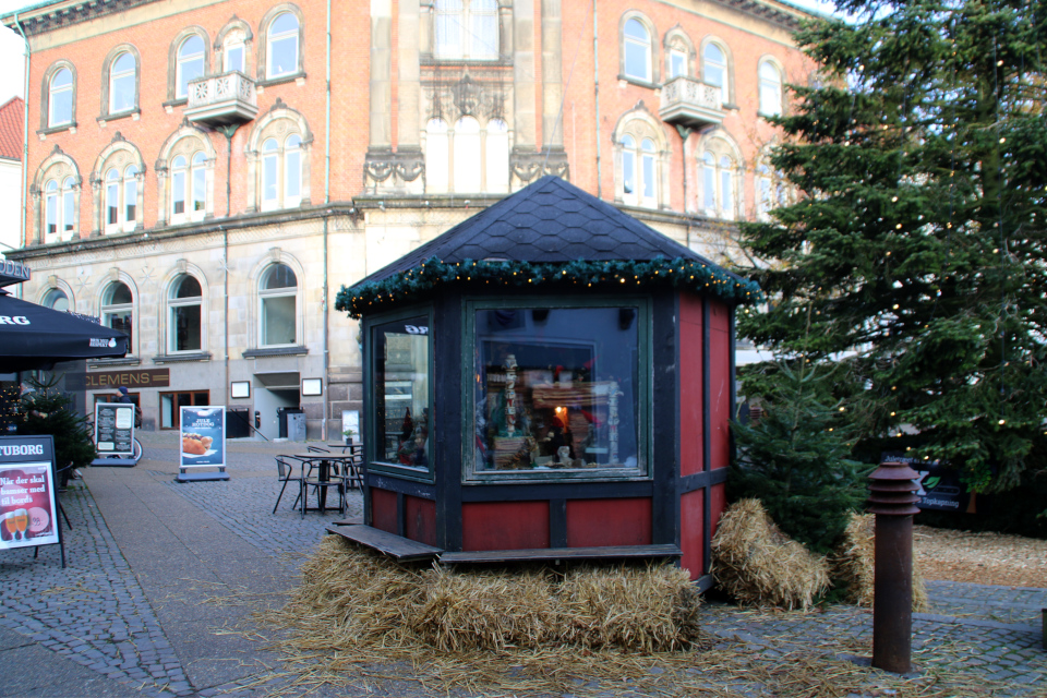 Рождественское убранство в Рандерс, Дания. Фото 26 нояб. 2021