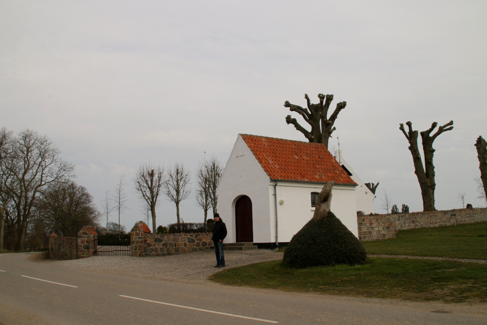 Кизильник. Церковь Алрё (Alrø kirke), Дания. 13 апр. 2022