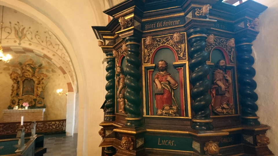 Кафедра. Церковь Марии Магдалины (Marie Magdalene Kirke), Дания. 2 июн. 2022 Кафедра. Церковь Марии Магдалины (Marie Magdalene Kirke), Дания. 2 июн. 2022