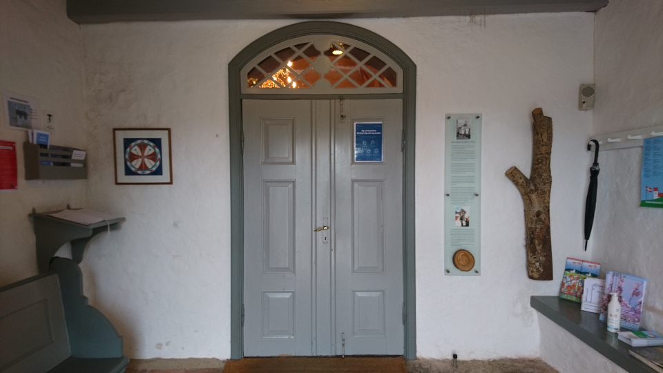 Дверь. Церковь Марии Магдалины (Marie Magdalene Kirke), Дания. 2 июн. 2022 Дверь. Церковь Марии Магдалины (Marie Magdalene Kirke), Дания. 2 июн. 2022