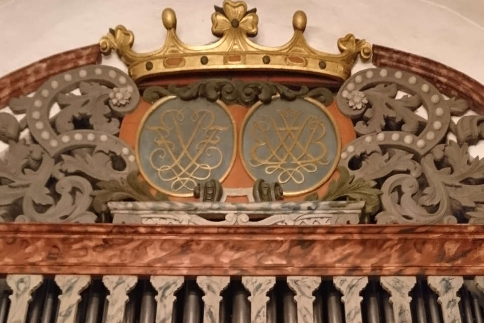 Монограммы. Церковь Марии Магдалины (Marie Magdalene Kirke), Дания. 2 июн. 2022 Монограммы. Церковь Марии Магдалины (Marie Magdalene Kirke), Дания. 2 июн. 2022