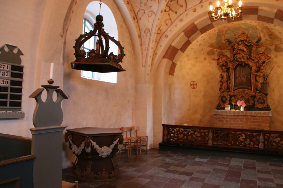 Церковь Марии Магдалины (Marie Magdalene Kirke), Дания. 2 июн. 2022 Церковь Марии Магдалины (Marie Magdalene Kirke), Дания. 2 июн. 2022