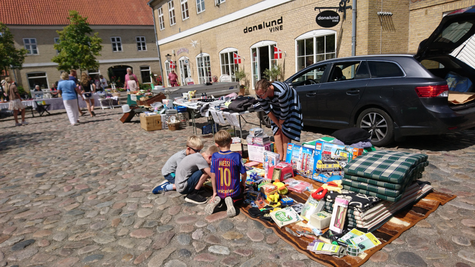 Блошиный рынок, Кристиансфельд, Дания. 17 июля. 2019