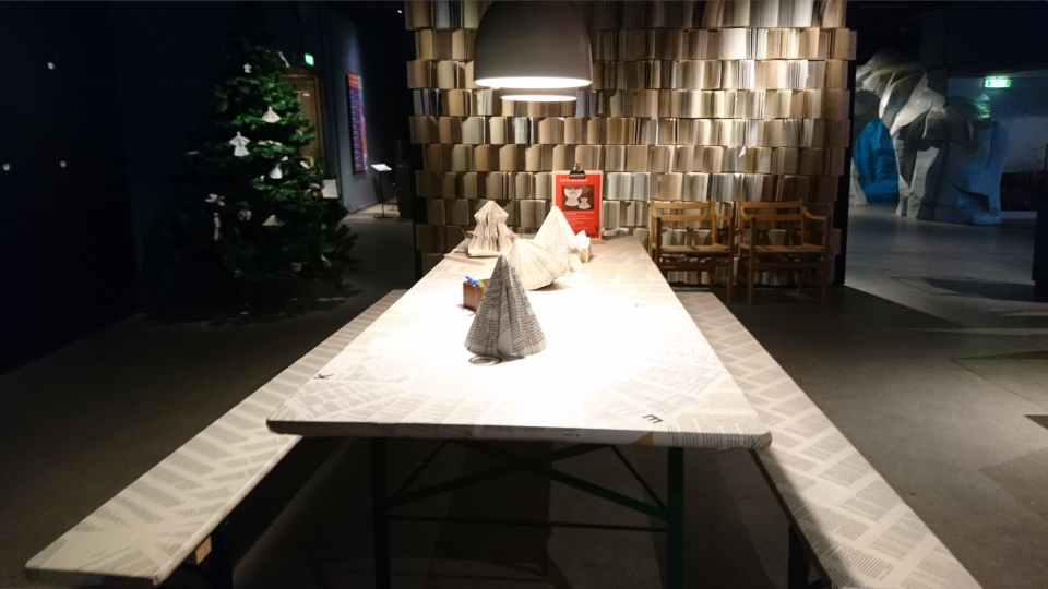 Бумажные украшения. Рождество в музее Рандерс, Дания. 19 дек. 2022 