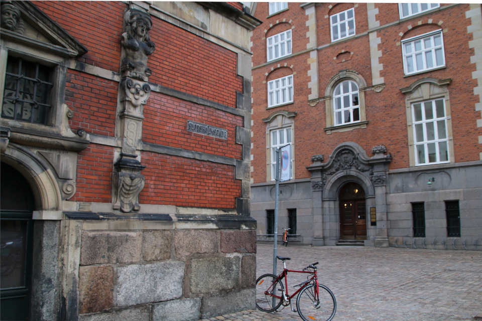 Здание биржи, ренессанс, Кристиан 4. Копенгаген, Дания. 5 фев. 2023 