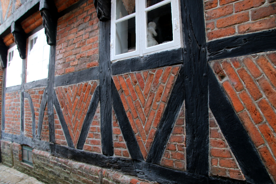 Проулок Кёлхольтс (Kølholts Slippe), Рибе, Дания. 10 апр. 2023 