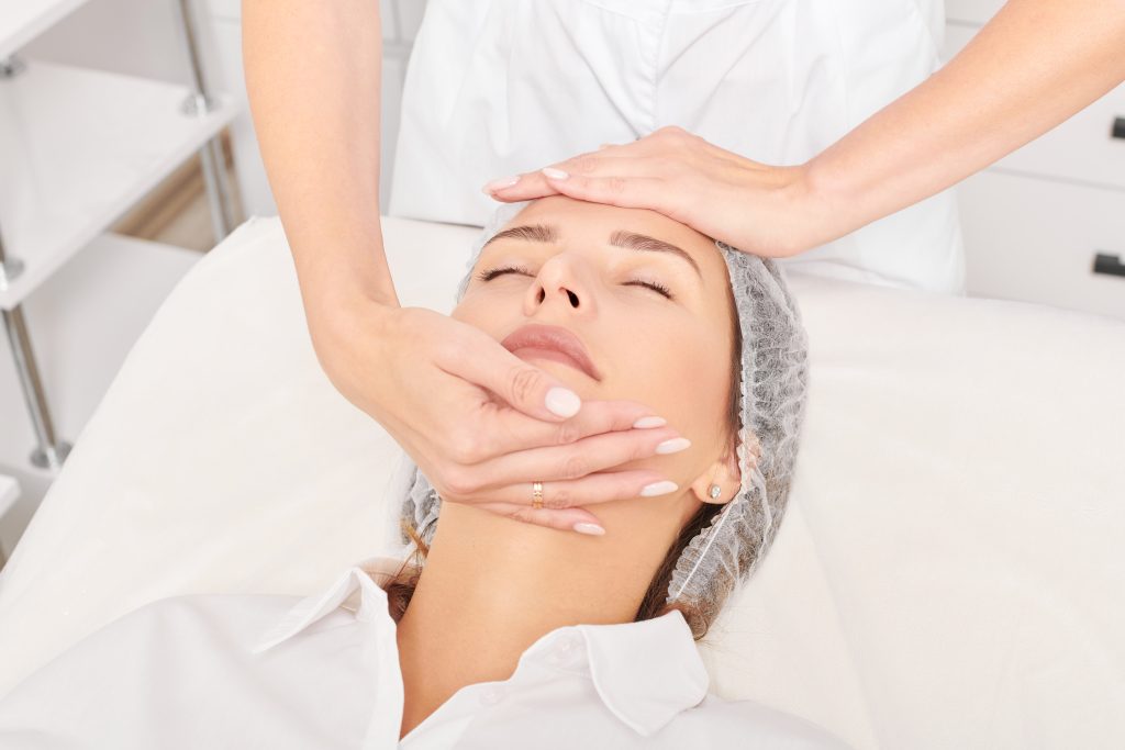 CURE INTENSIVE EXPRESS – Effet lifting visage en 3 semaines