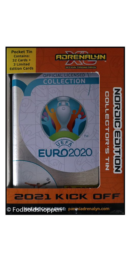 denne EURO pocket tin fra 2021 Kick Off serien, der indeholder 3 limited edition og 4 boosterpakker med 8 kort i hver.