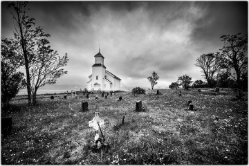 Gimsoy kirke © Andre Van den Bossche