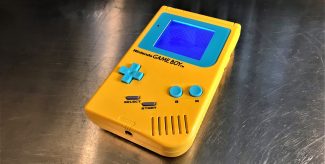 Game Boy DMG-01 modded yellow and cyan