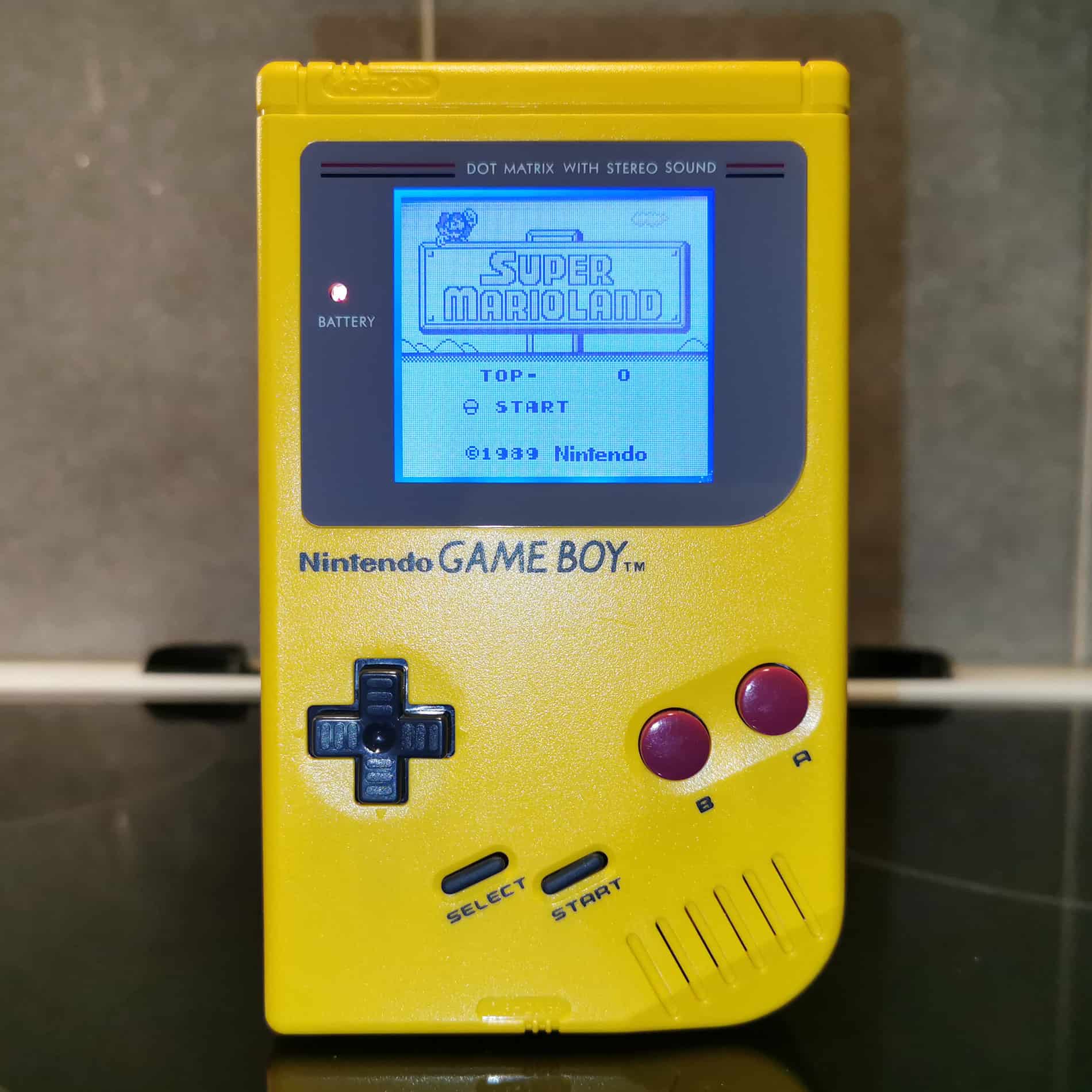 Game Boy DMG-01 Yellow