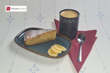 Banankake, Folkekuren AS