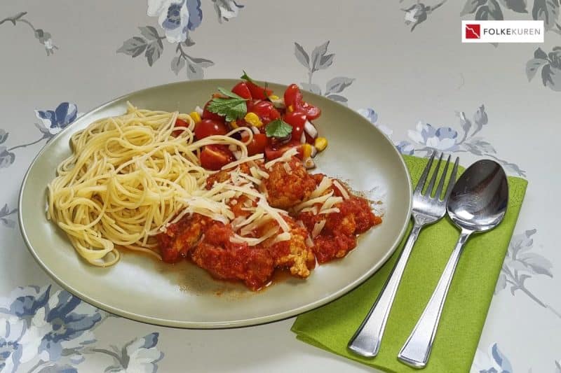 Kyllingboller med spaghetti, Folkekuren AS