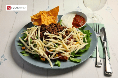 Tacosalat med karbonadedeig